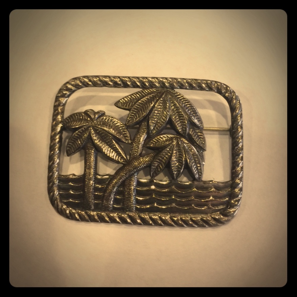 Antique Pin Palms